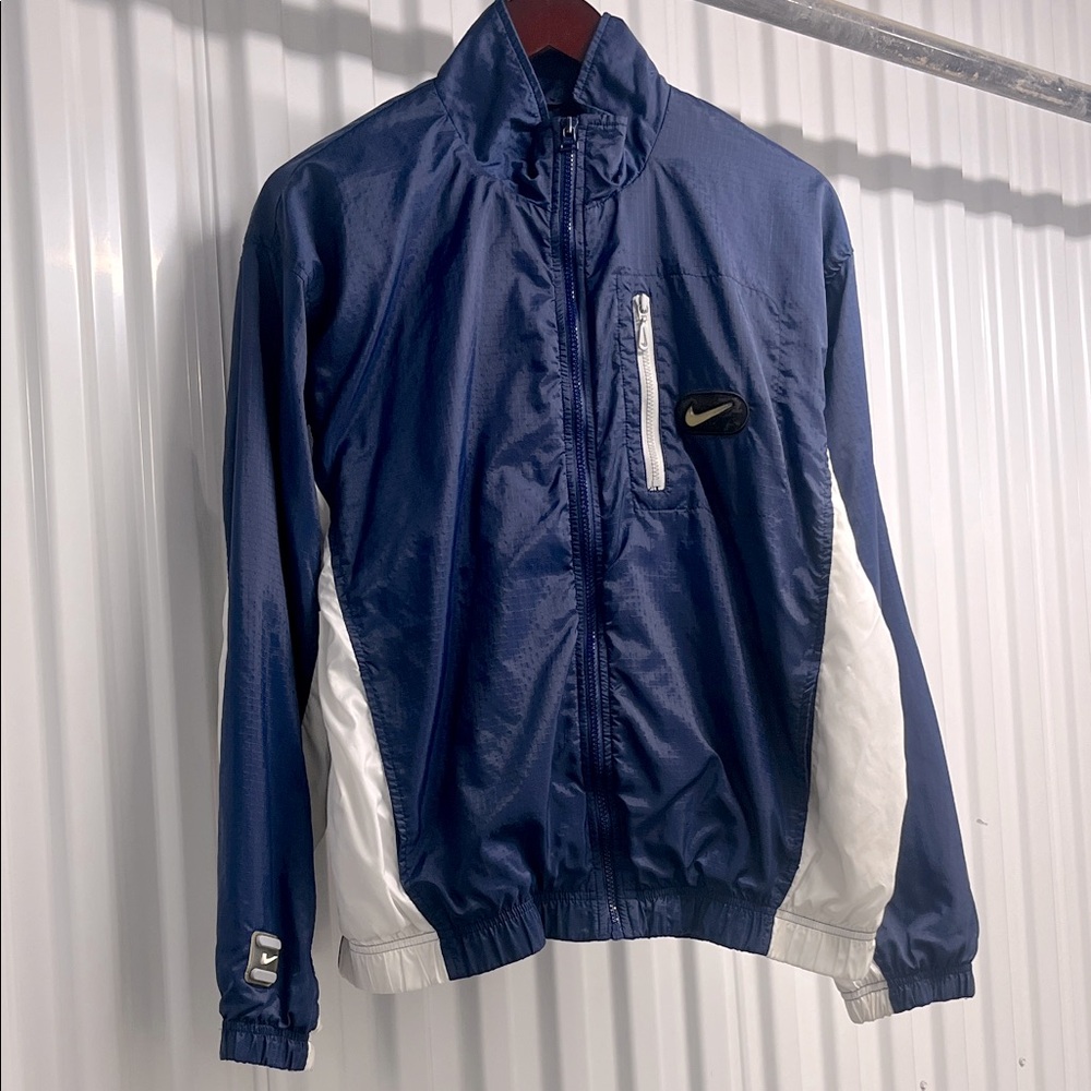 Vtg 90s Nike Men's Navy and White Windbreaker